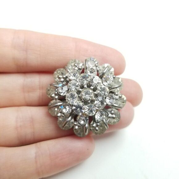 Vintage Silver Tone Rhienstone Cluster Round Flower Brooch, Sparkly Lapel Pin - Picture 1 of 6